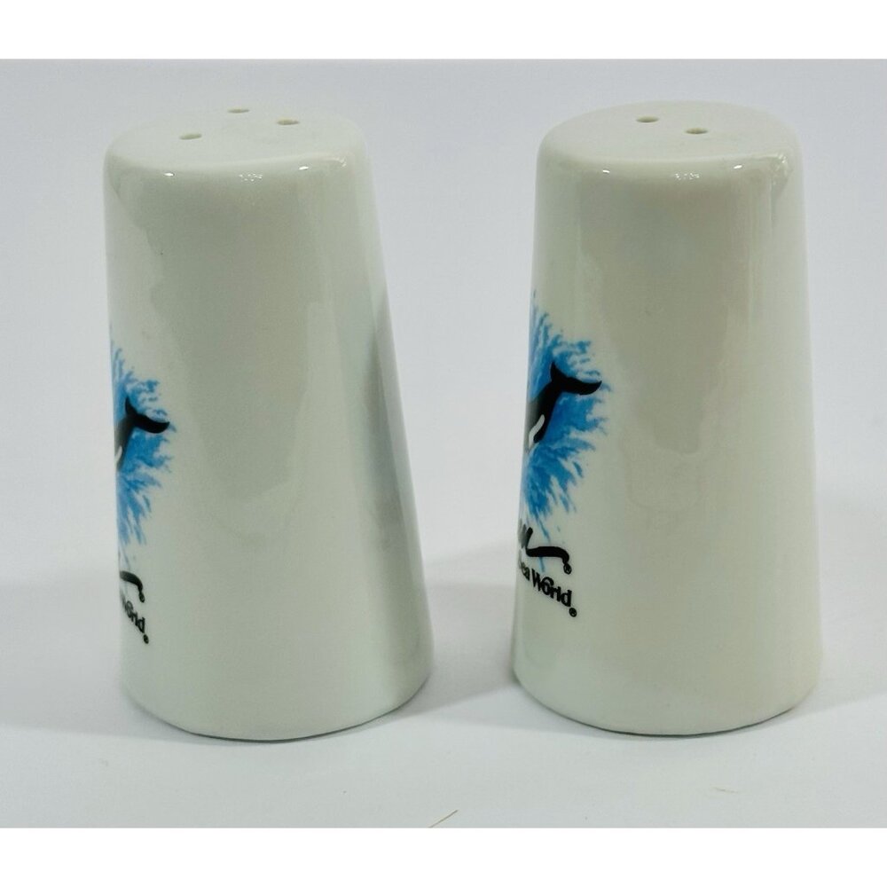 Sea World Amusement Park Shamu Killer Whale Salt & Pepper Shakers Ceramic Vtg - Picture 6 of 8